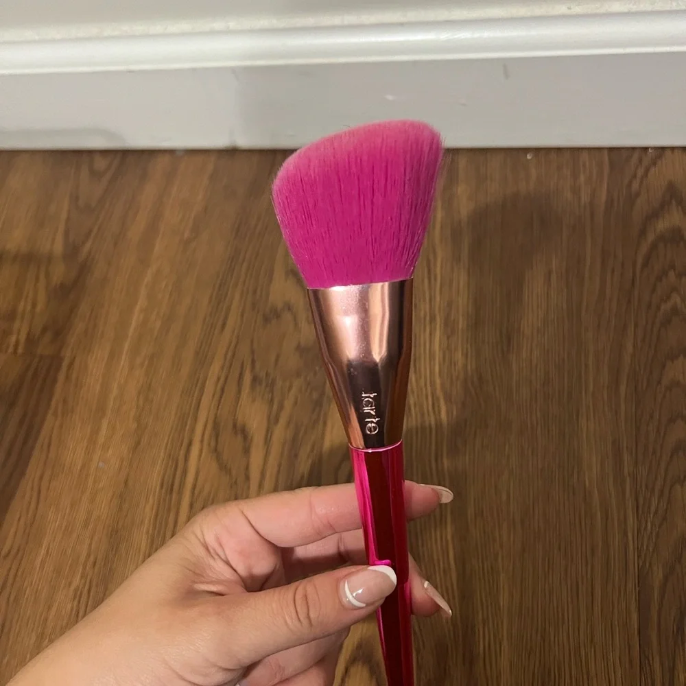NEW Tarte Pink Fairy Dust Makeup Brush